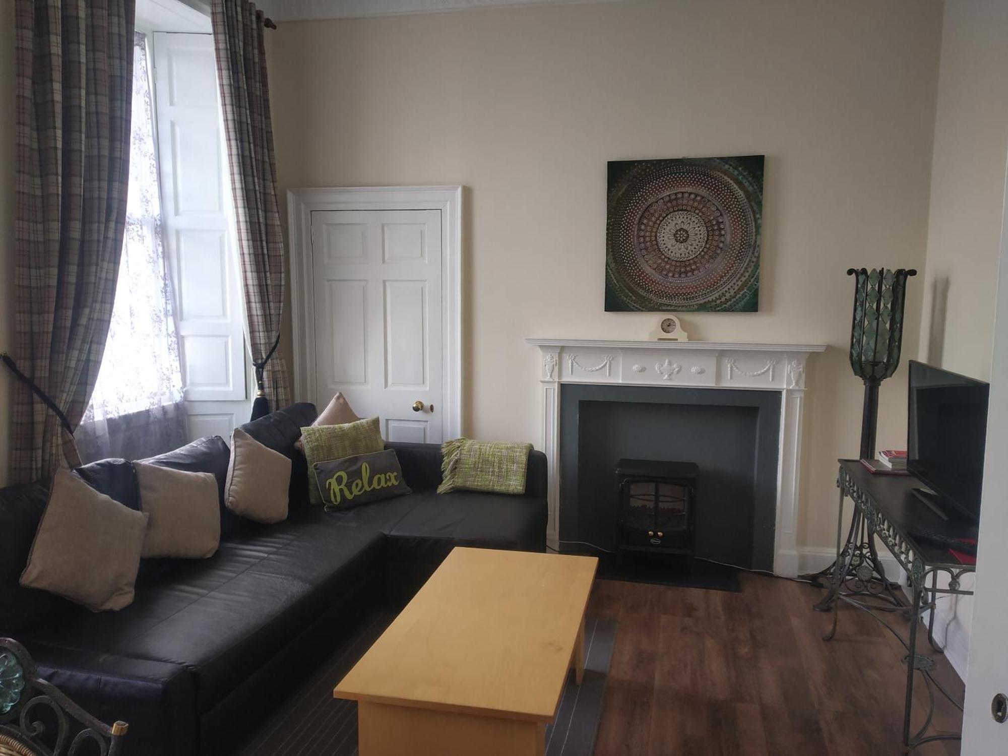 Glasgow City Charlotte Service Aparments Exterior foto